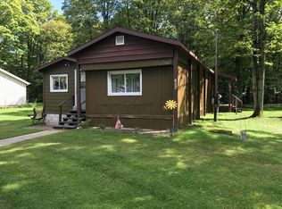 1855 Parkwood Dr, Gaylord, MI 49735