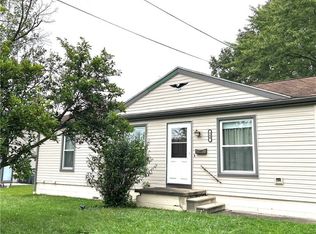 549 Caroline Ave, Hubbard, OH 44425