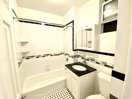 Rented by Douglas Elliman | media 16