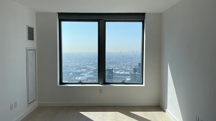 Rented by YouYork Management LLC | media 16