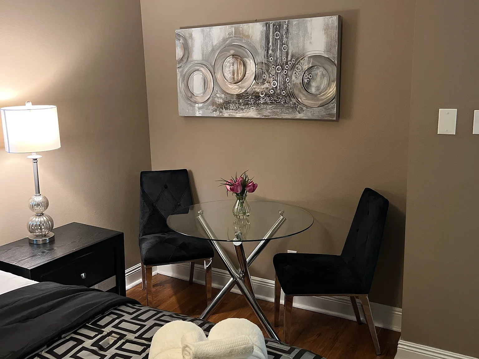 3 bed, $2,850 — Photo 4