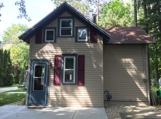 1249 Sheridan Rd, Kenosha, WI 53140