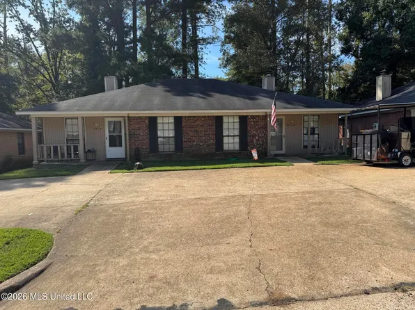 2077 Cooperwell Dr, Jackson, MS 39204