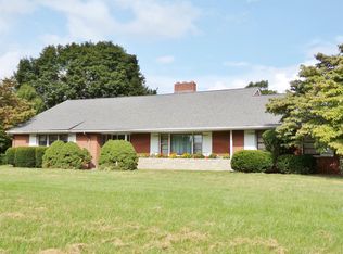 206 Hale St, Pearisburg, VA 24134