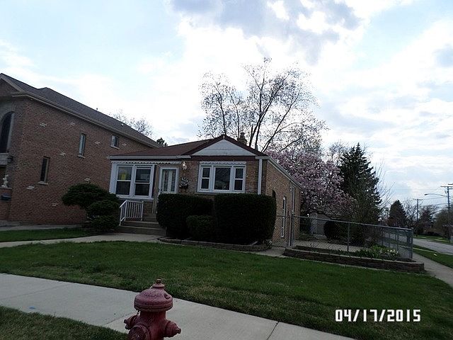 1st image of 2850 N Elm St