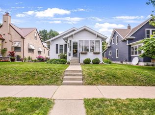 312 Warwick St, Saint Paul, MN 55105