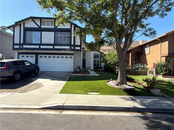 15383 Daybreak Ln, Fontana, CA 92337
