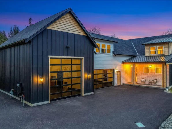 137 E Cedar Drive, Lynden, WA 98264