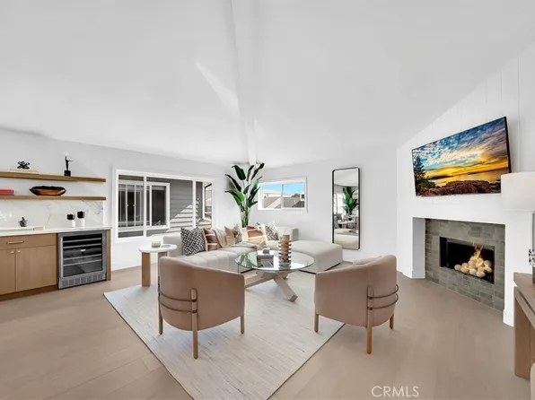 2822 Newport Blvd, Newport Beach, CA 92663