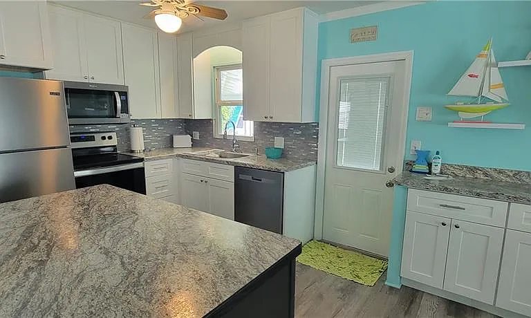 4701 Kahlua Ln — Photo 12