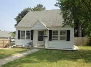 W164N8644 Hiawatha Ave, Menomonee Falls, WI 53051