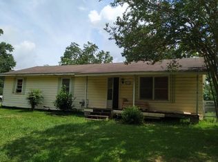 1604 Swimming Pool Rd, Grove Hill, AL 36451