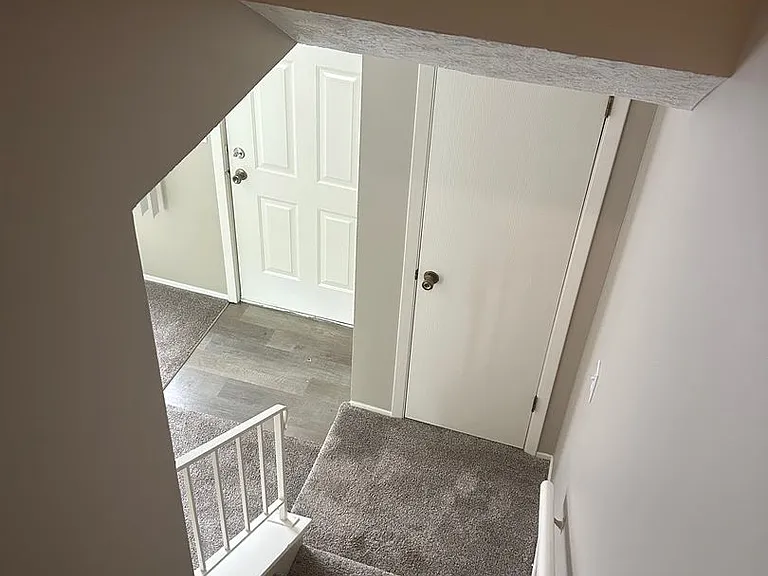 Southdale Square Apartments — Photo 104
