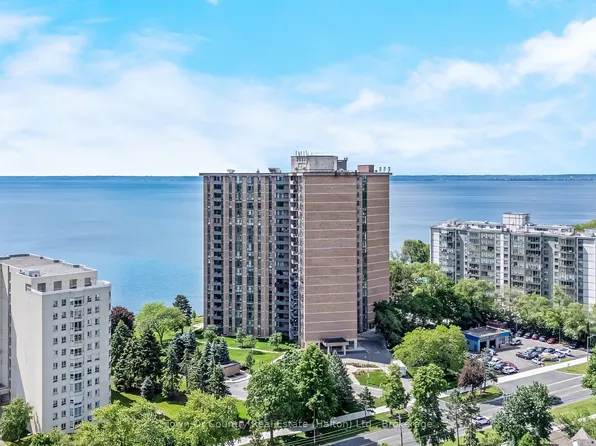 5250 Lakeshore Rd #1906, Burlington, ON L7L 5L2
