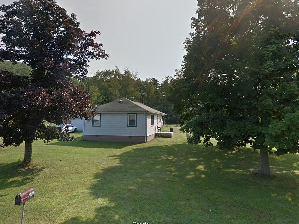 2nd image of 207 7th Ave