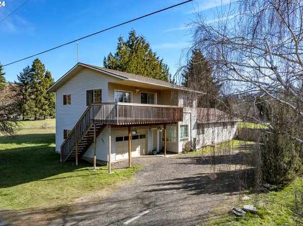 801 SW Pucker Huddle Rd, White Salmon, WA 98672