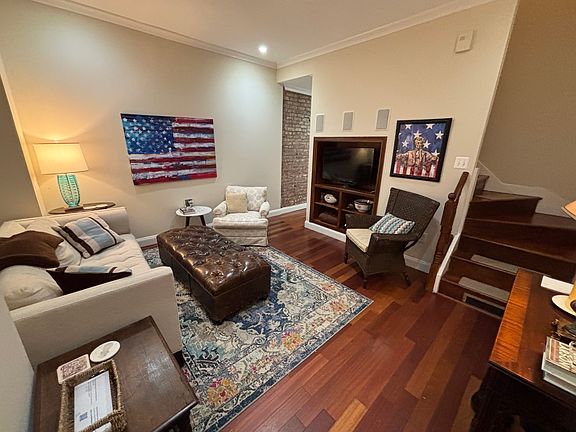 Living space at entry