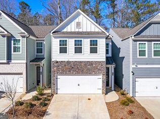 487 Bishop Ln, Woodstock, GA