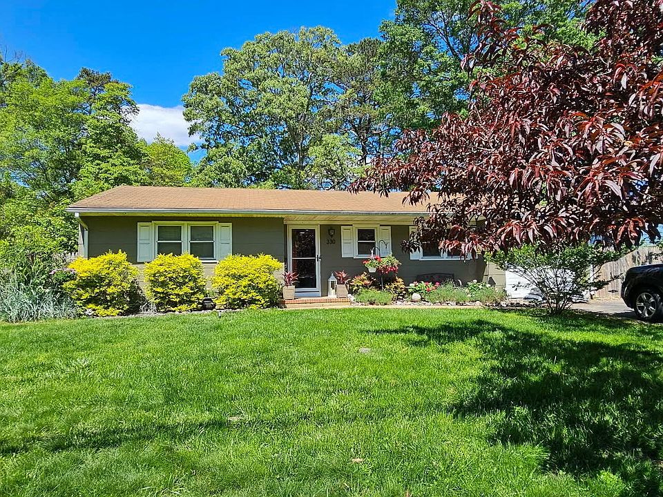 1st image of 330 Riviera Drive