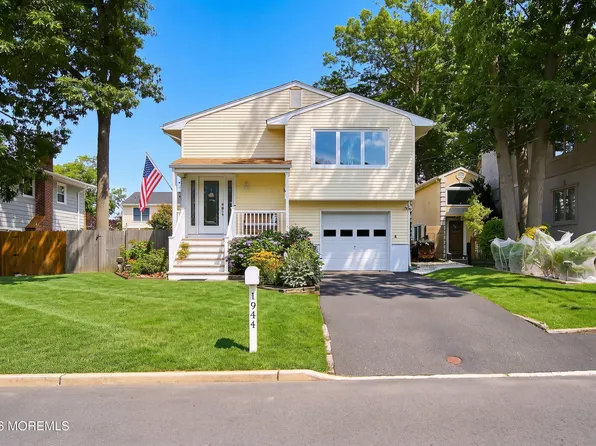 1944 Pine Meadow Avenue, Toms River, NJ 08753