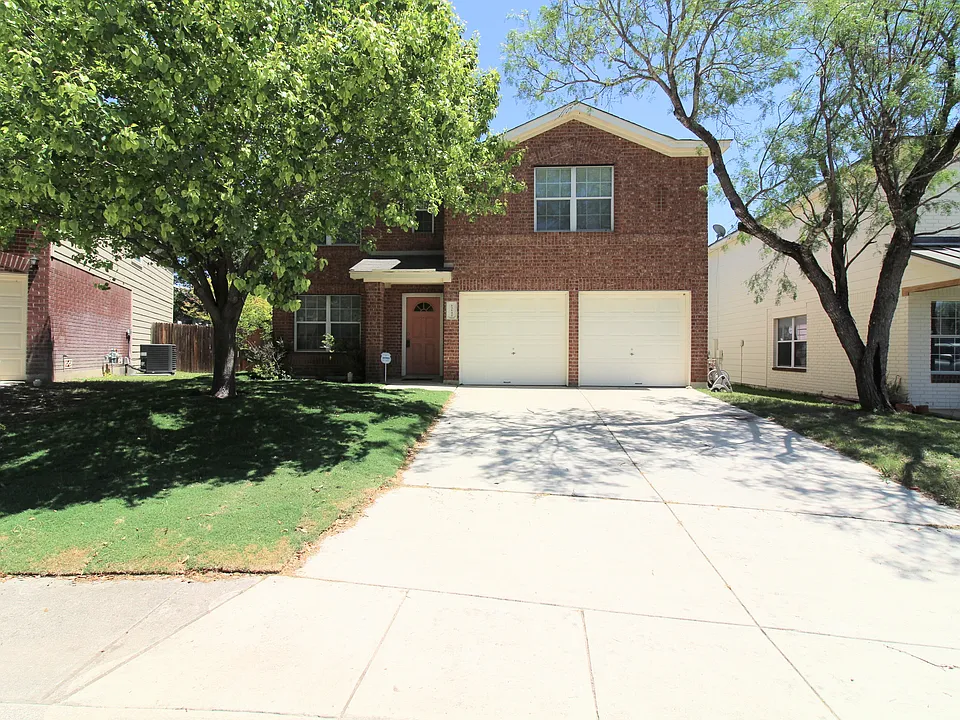 13142 Willowthorn Ln