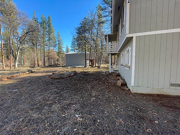 5th image of 29352 Roads End Rd