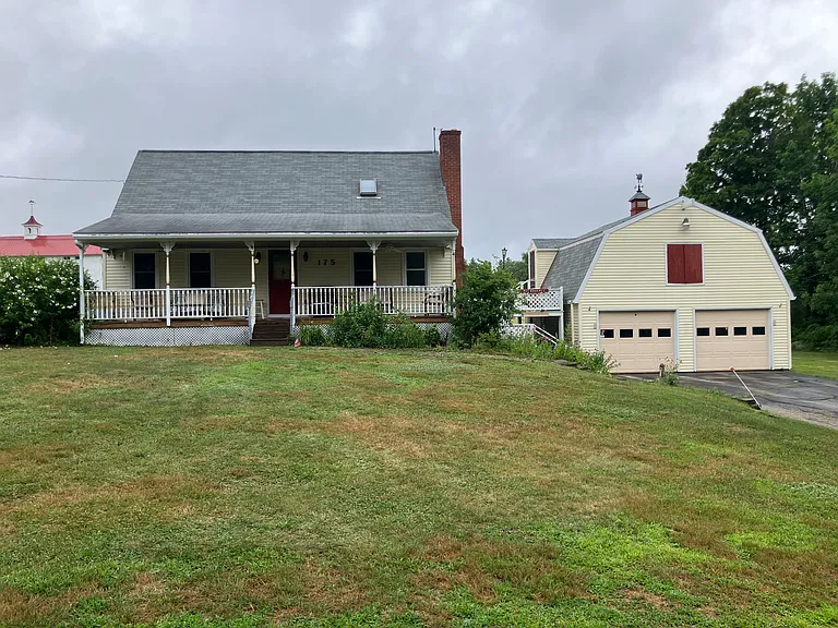 175 1st Crown Point Rd — Photo 5