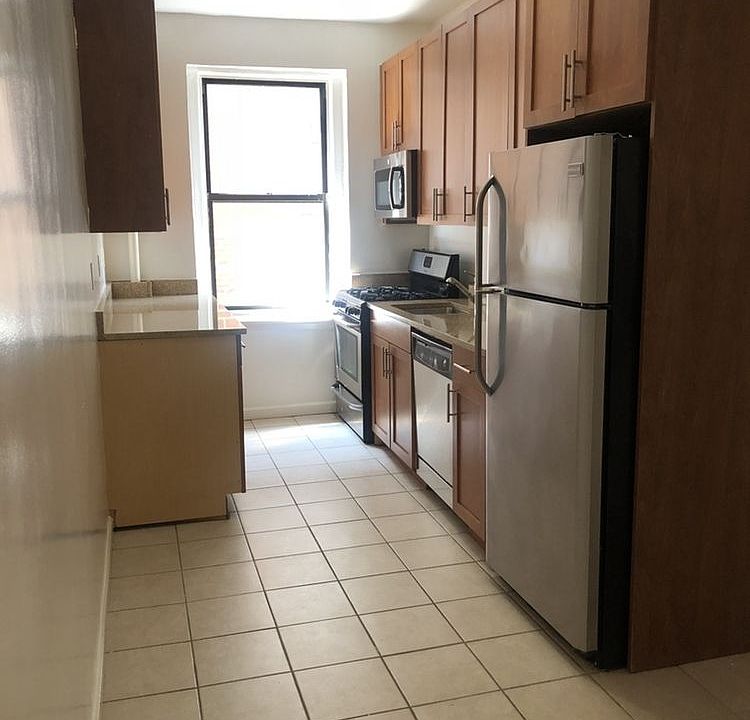 1st image of 4308 40th St APT 4D