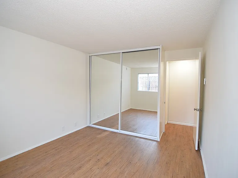 311 S Primrose Ave — Photo 9