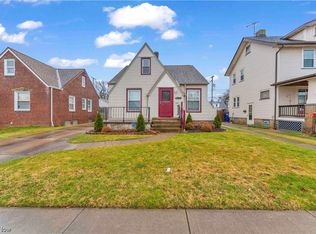 13905 Wainstead Ave, Cleveland, OH