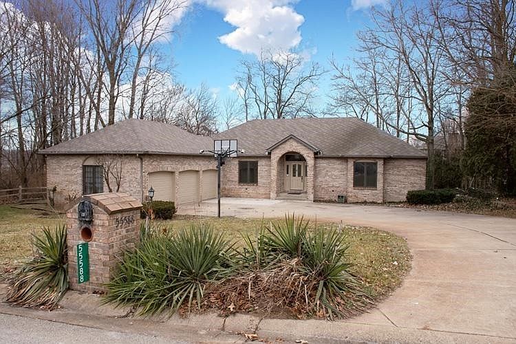 1st image of 55588 Blue Jay Dr