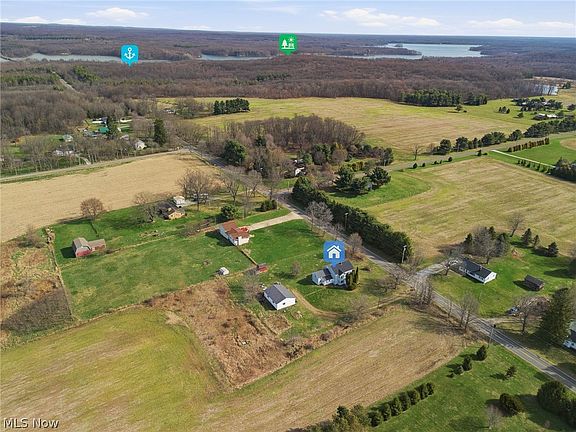 2nd image of 4677 Rock Spring Rd