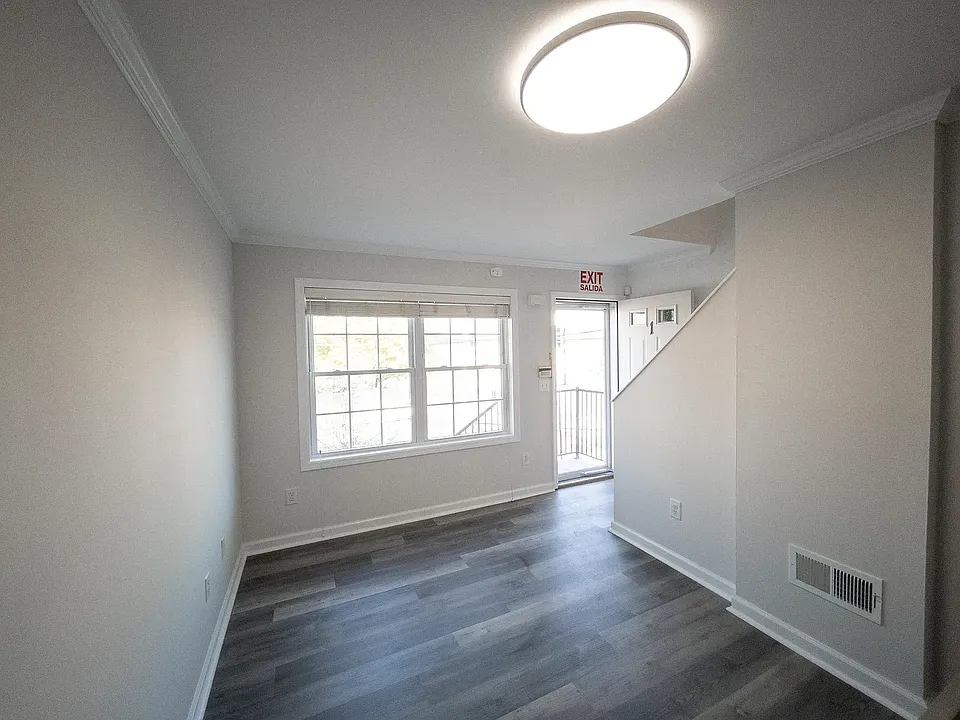 111 S Main St #3