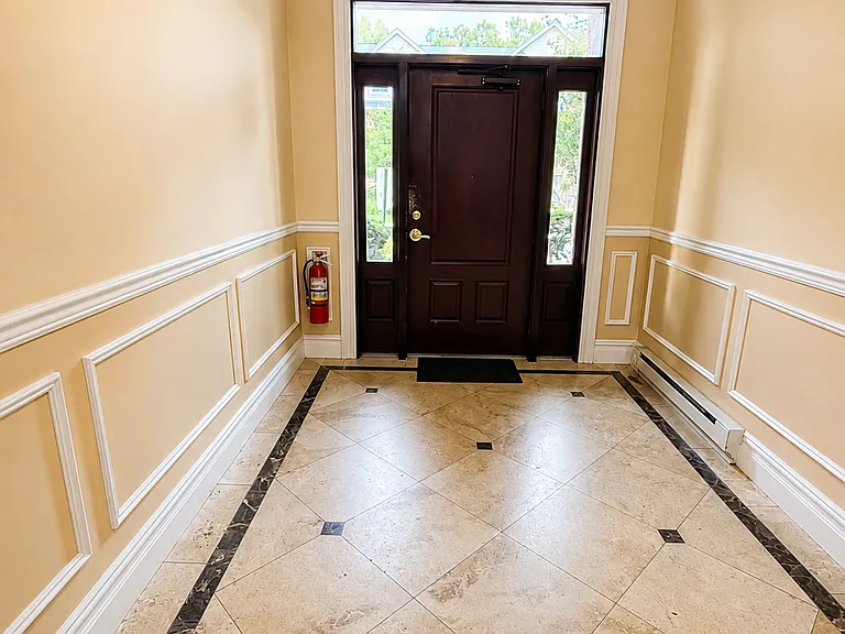 6 Hemlock Ln — Photo 2