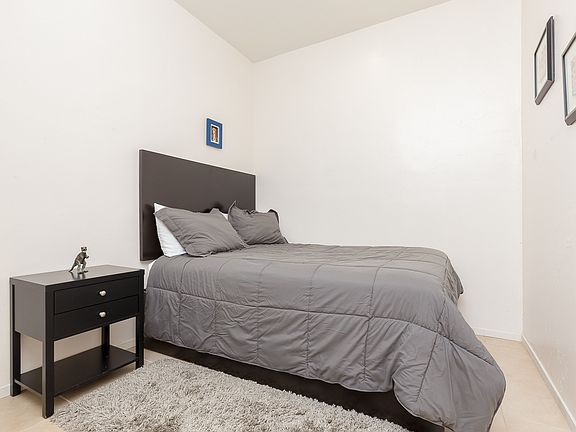 5th image of 9637 W Canyon Ter Unit 3