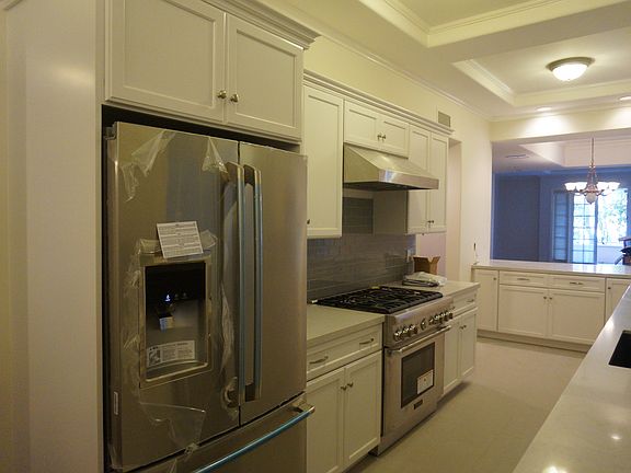 5th image of 2015 S Beverly Glen Blvd APT 101