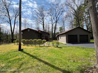 74 Ernst Rd, Gansevoort, NY 12831