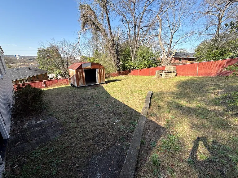 1401 Coffee Ct — Photo 14