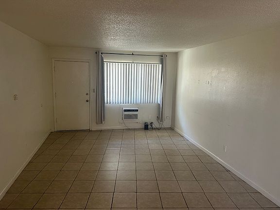 2nd image of 1409 Howard Rd APT 3
