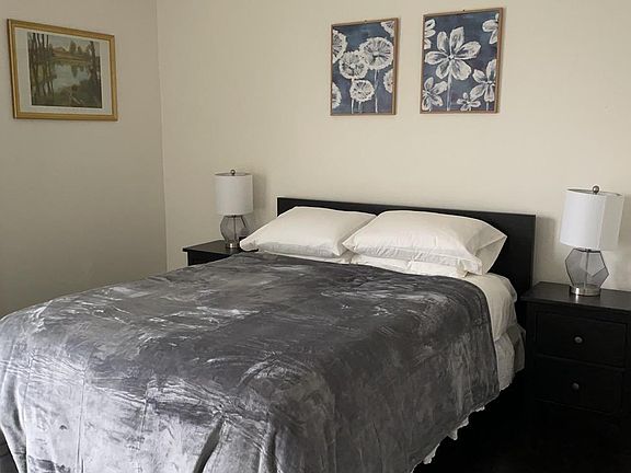 5th image of 209 David Dr APT B