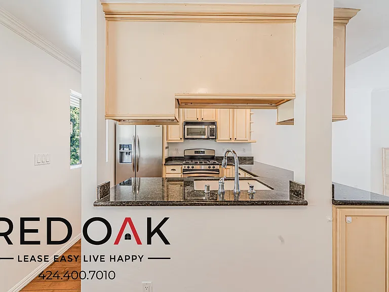 283 S Hudson Ave #19 — Photo 6