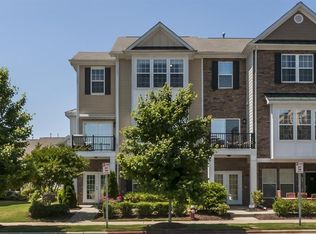 9142 Wooden Rd, Raleigh, NC 27617