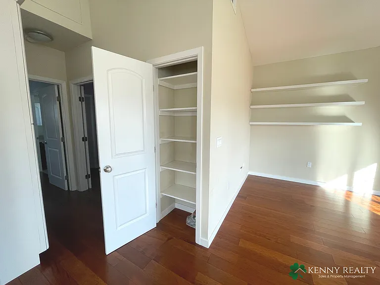 822 Ellis Dr — Photo 6