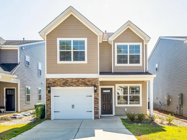 1114 Crescent Moon Loop, Hopkins, SC 29061