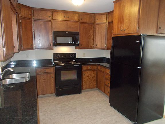 5th image of 6249 S 42nd St