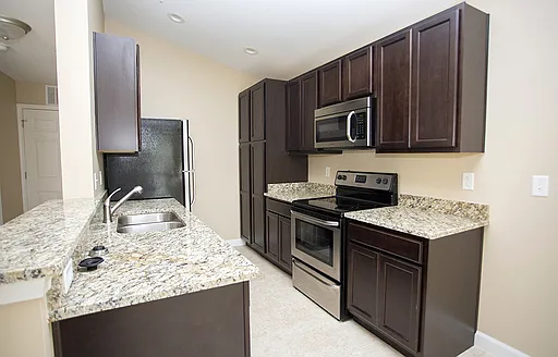 Beautiful One Bedroom Apartment in Fort Walton Beach! — Photo 1