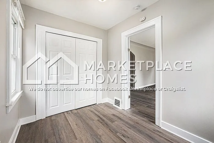 22046 Birchwood Ave — Photo 14