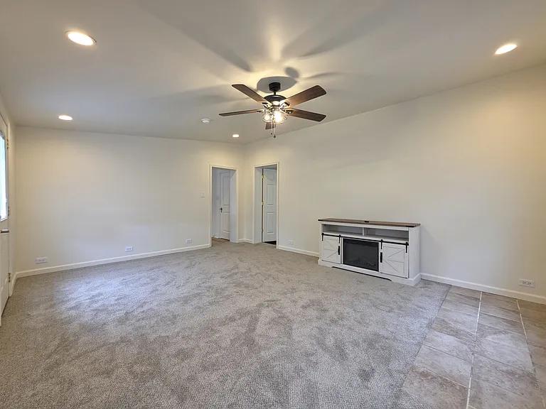 3435 Main St — Photo 2