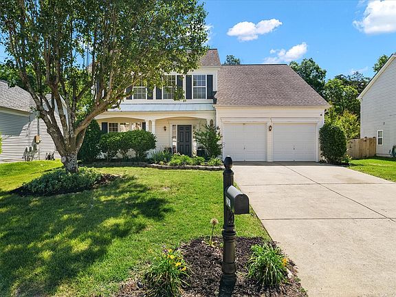 2nd image of 2261 Monthemer Cove Dr