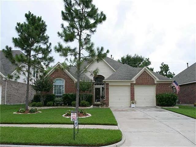 4434 Grove Park Dr
